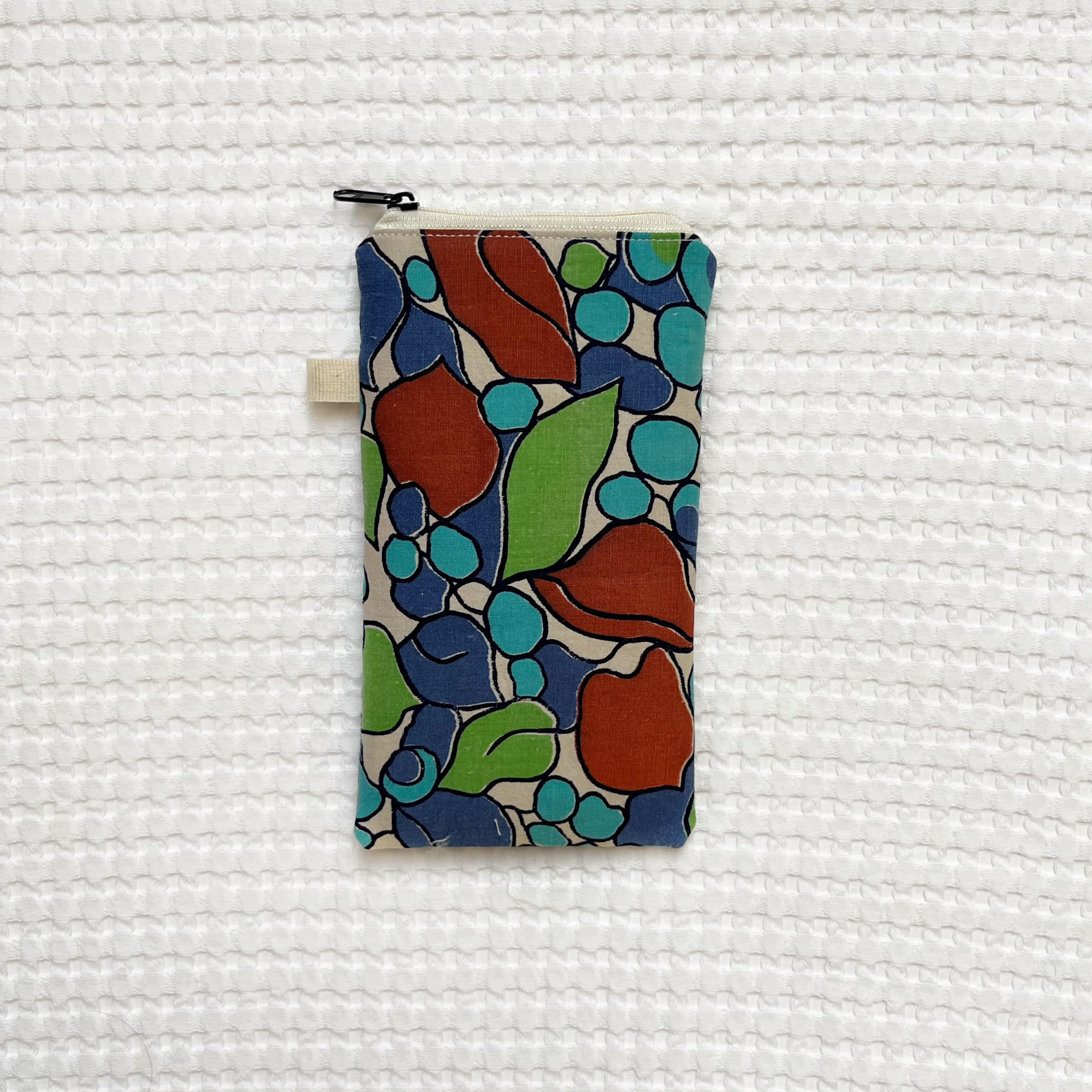 Eyeglasses Holder with label