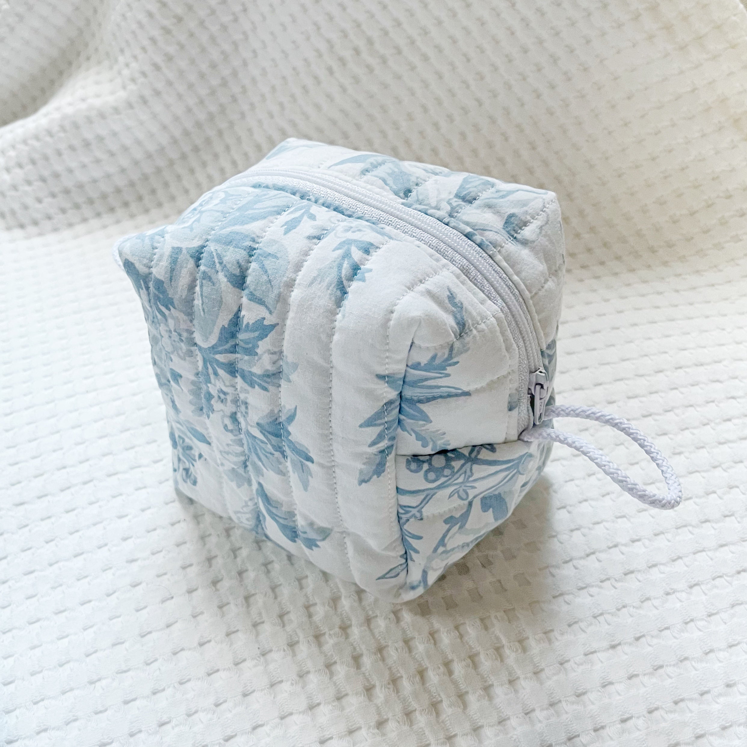 Boxy Pouch