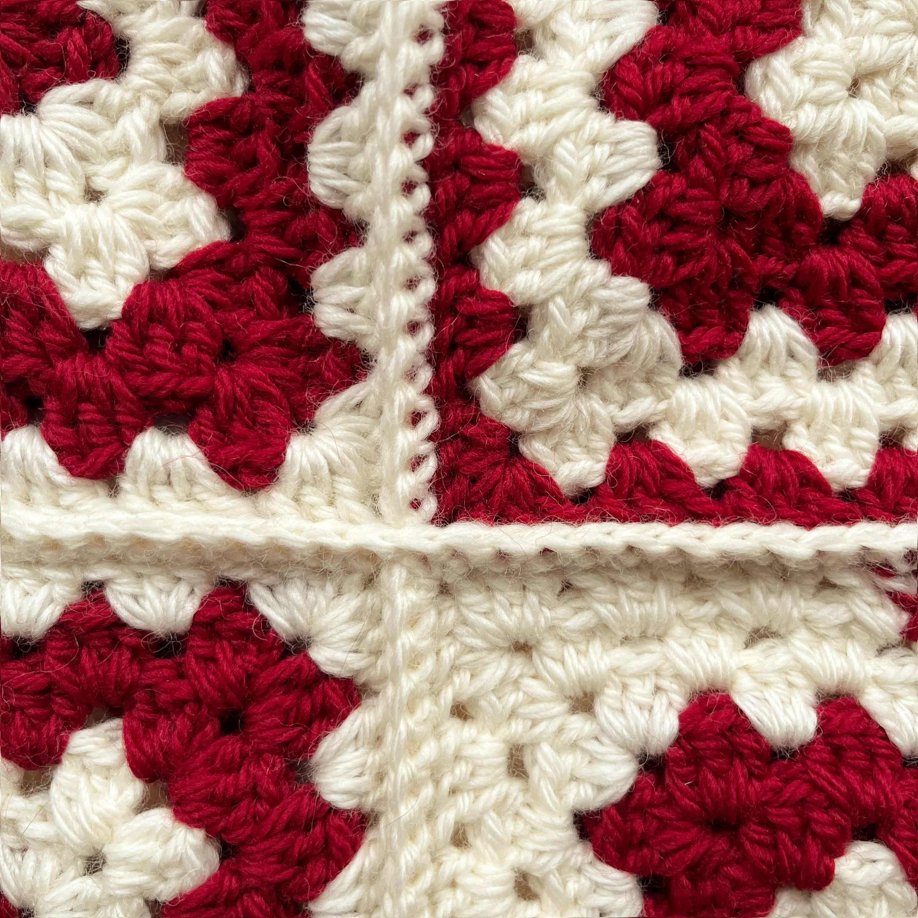 Balaclava - Snow & Cranberry - Normal Fit