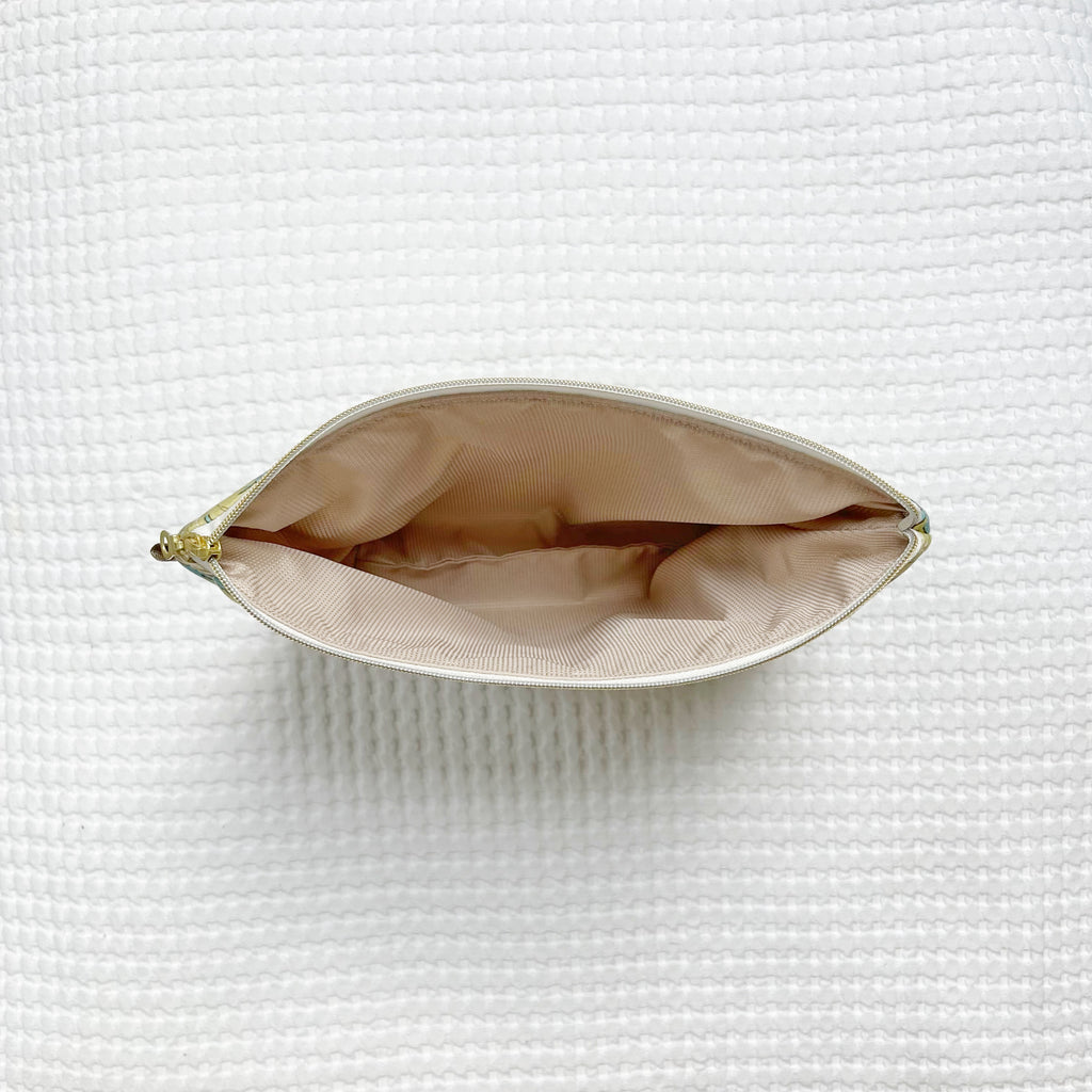 Pouch