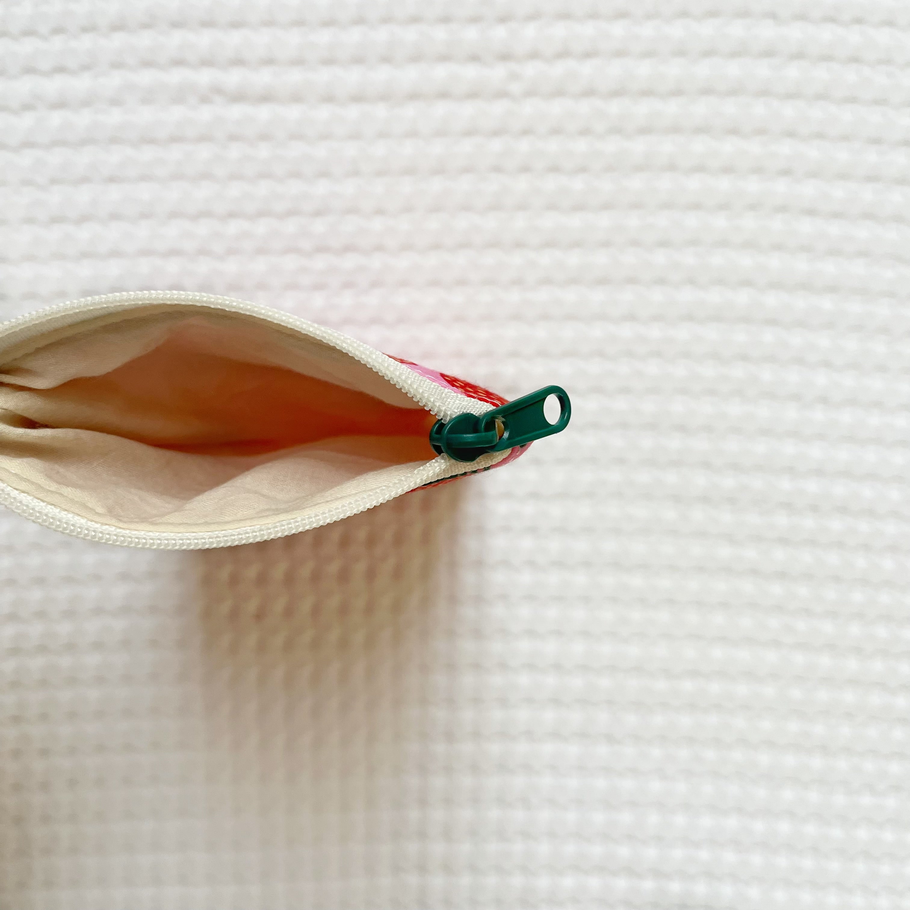 Eyeglasses Holder with label