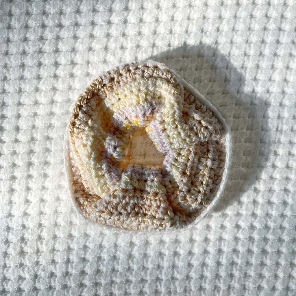 Eco Scrunchie - Butter Field - Bigger size
