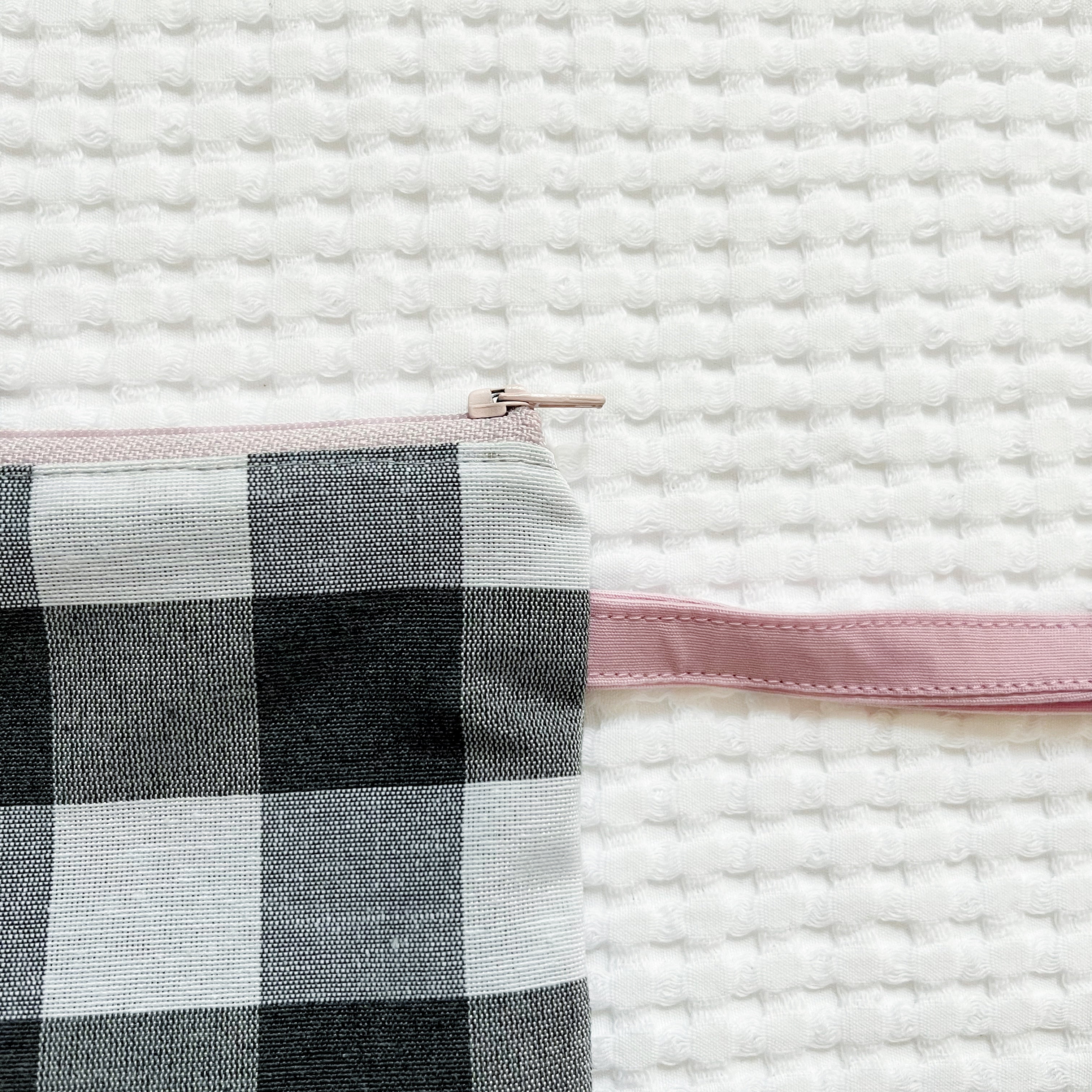 Eco Pouch - Blush Grid