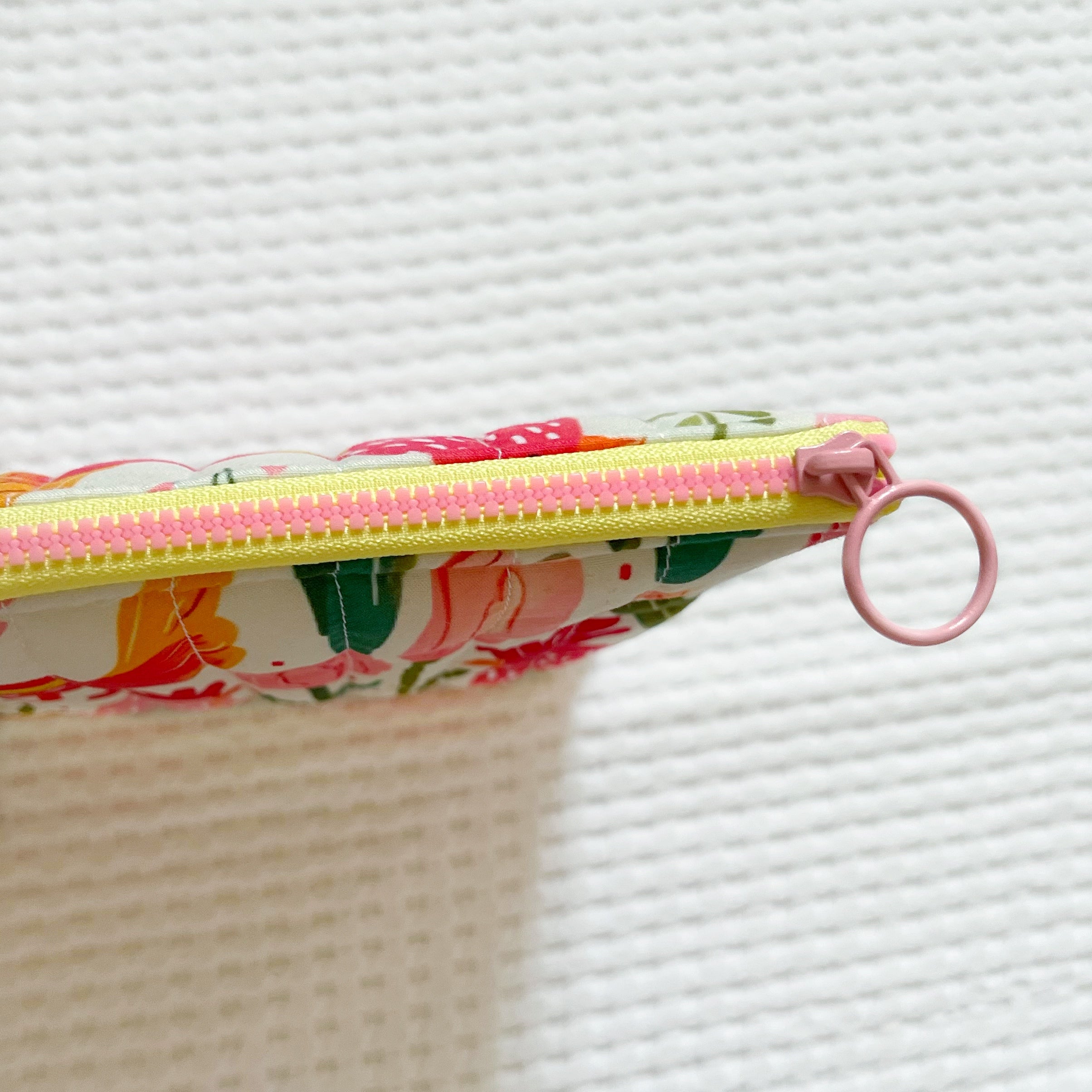 Eco Pouch - Chicken Dream - Tablet Cover