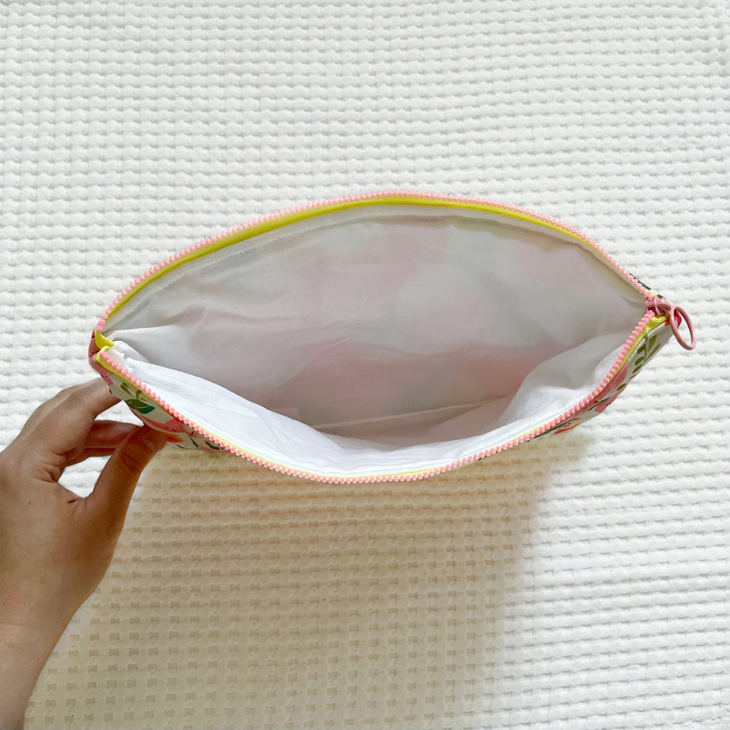 Eco Pouch - Chicken Dream - Tablet Cover