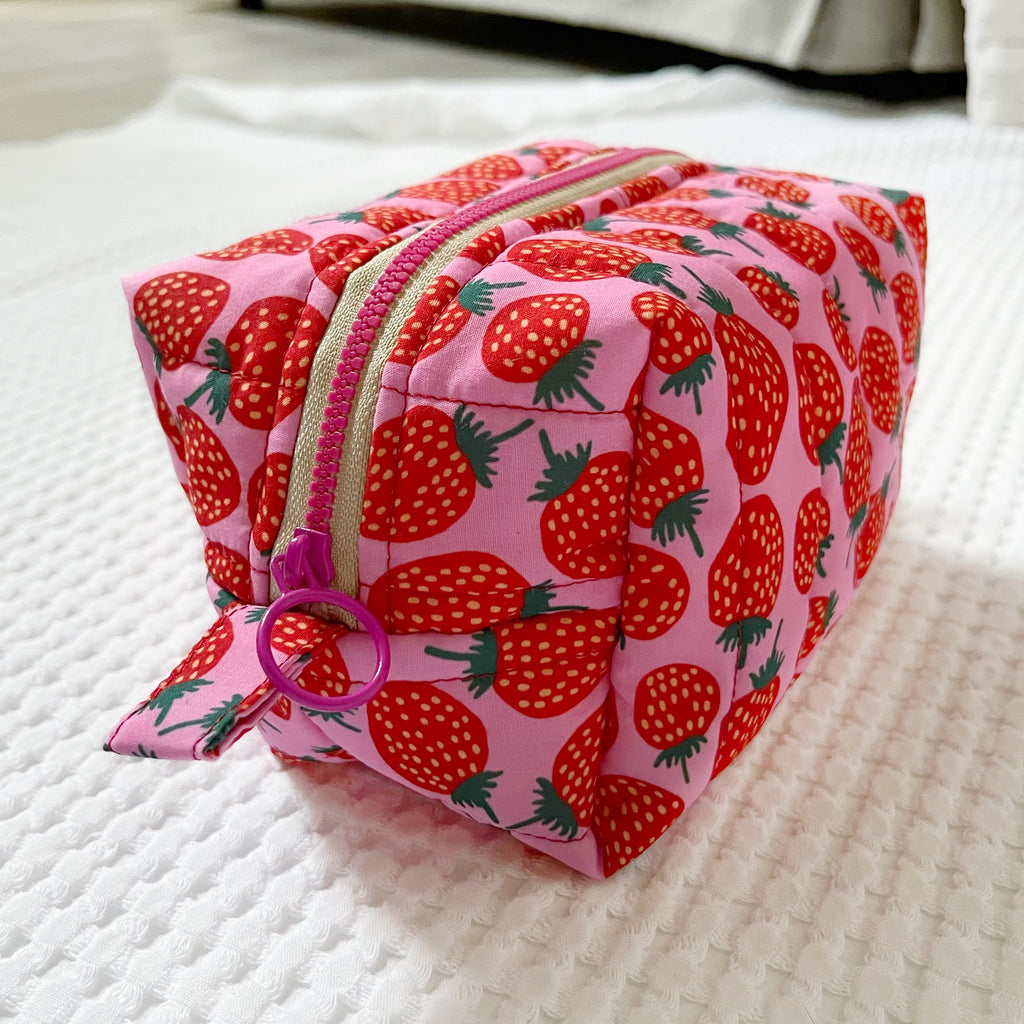 Eco Pouch - Kinky Strawberry